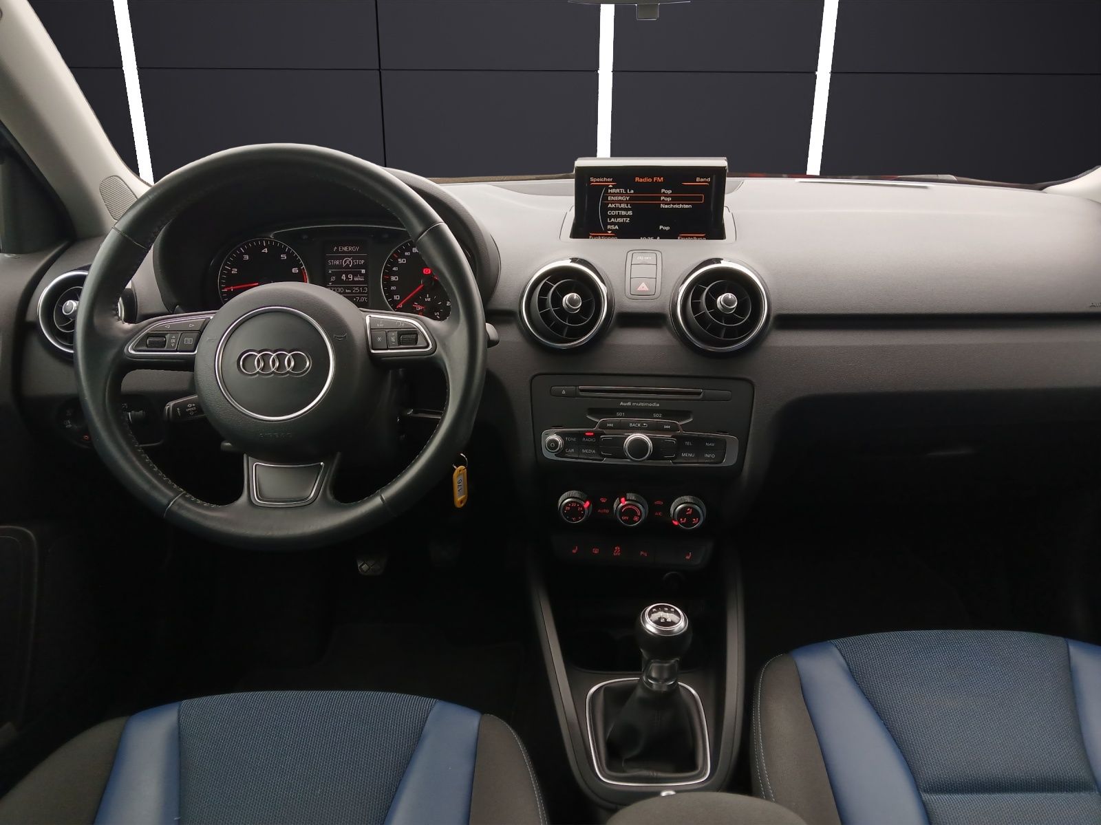 Fahrzeugabbildung Audi A1 Sportback TFSI sport Xenon GRA PDC SH