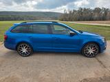 Skoda Octavia 2.0 TSI Combi RS - Skoda Octavia: Blau, RS