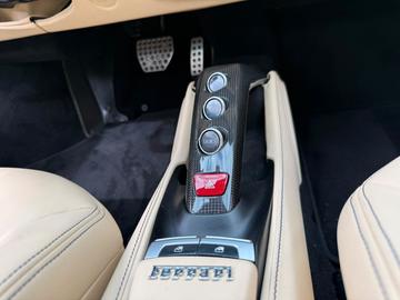صورة مصغرة 35 لـ 2016 Ferrari 488 GTB