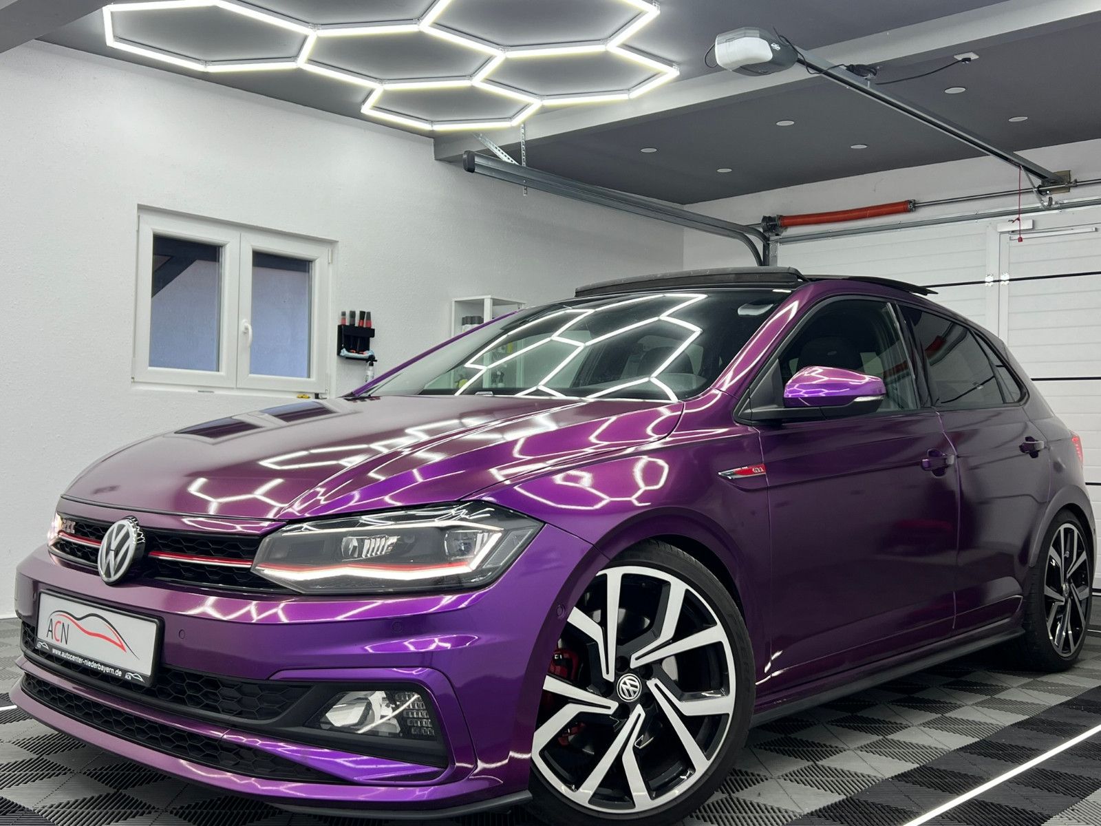 Fahrzeugabbildung Volkswagen Polo VI GTI/SPORTAUSPUFF/ACC/AMBIENTE/PANO