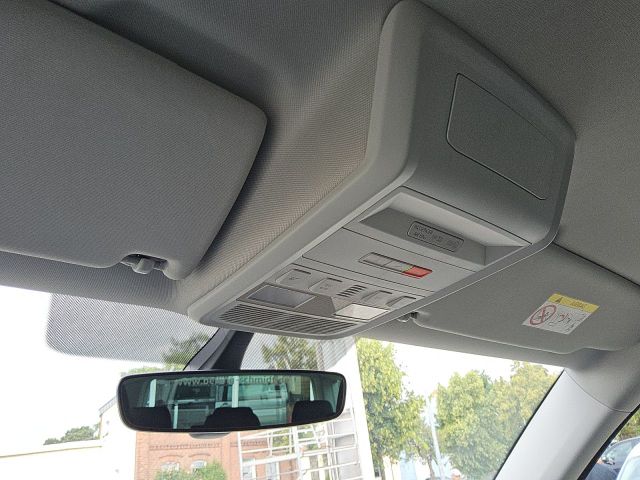 T6.1 Caravelle Comfortline 2.0 TDI LR Aut