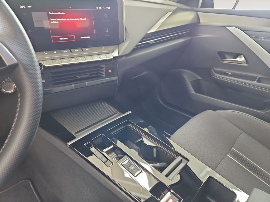 Fahrzeugabbildung Opel Astra Sports Tourer 1.2 Turbo Automatik GS