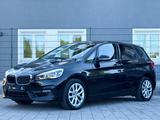 BMW 220 d xDrive Advantage Active Tourer - BMW 220 Active Tourer in München