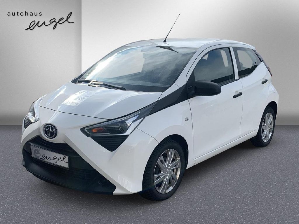 Image of Toyota Aygo (X)