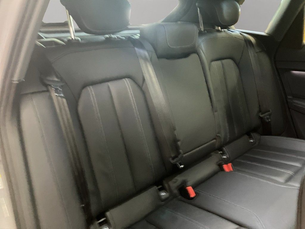 Audi Q4 e-tron 45 Quattro Advanced Leder foto 19