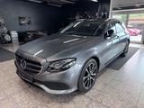 Mercedes-Benz E 400 T d4M*AVANTGARDE*PANO*360*DISTR*BEAM*NIGHT - Mercedes-Benz E 400 in Oberhausen