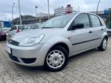 Ford Fiesta 1.3 Klimaanlage/Bluetooth/Service+TÜV Neu - gebrauchte Ford Fiesta aus dem Jahr 2005