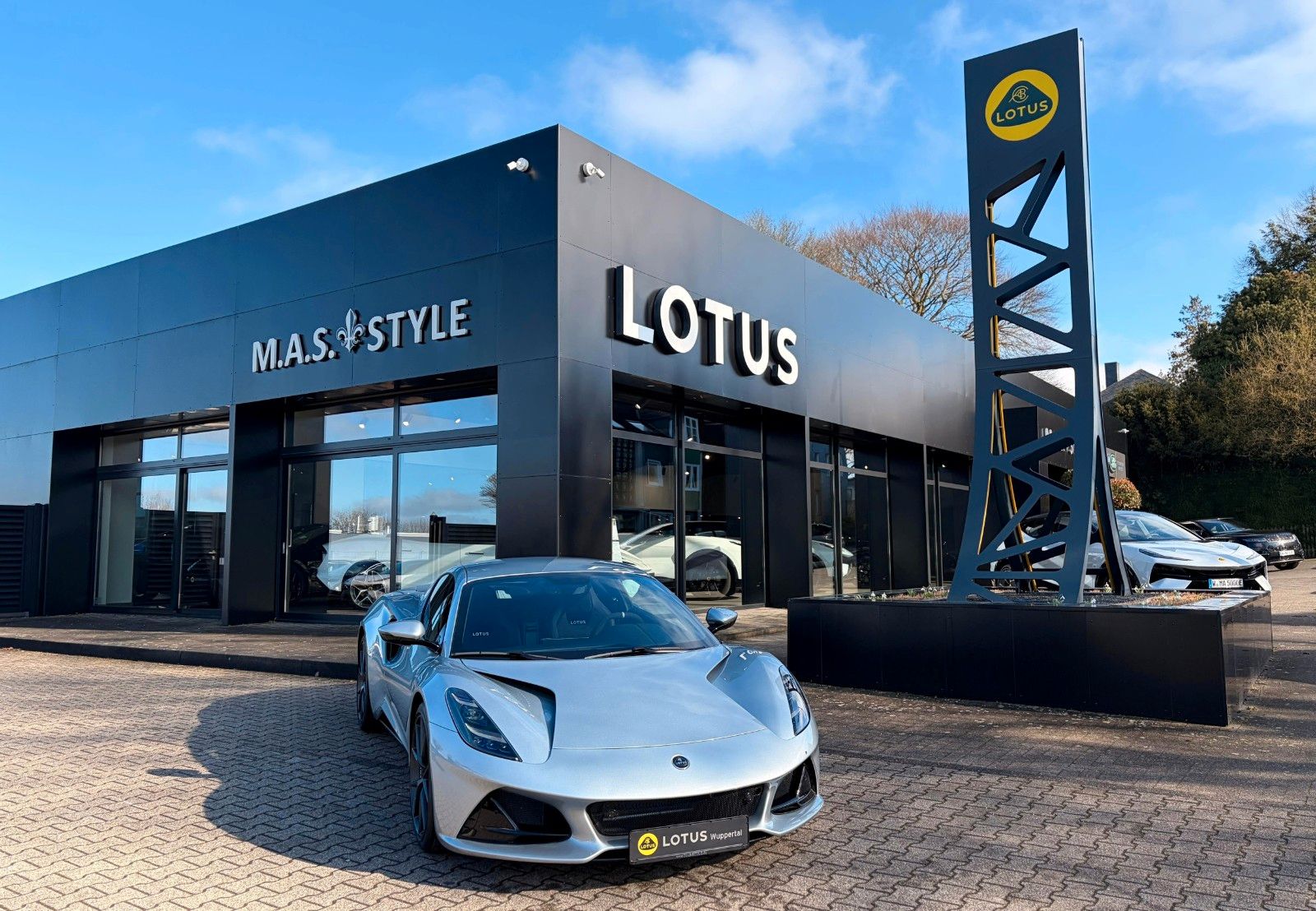 Fahrzeugabbildung Lotus Emira i4 Turbo SE Lotus Wuppertal