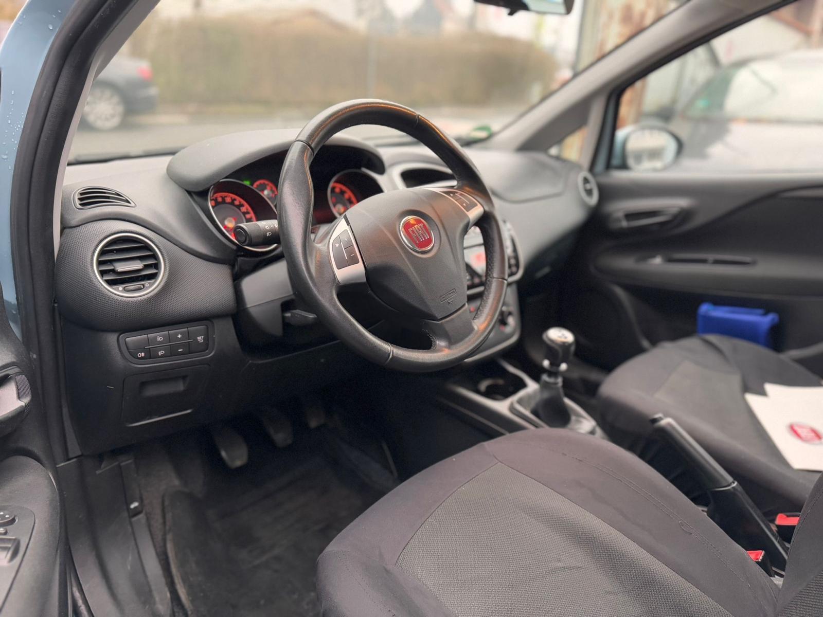 Fiat Punto Pop*81TKM*TÜV*2.HAND*CITY*START/STOP*MEDIA