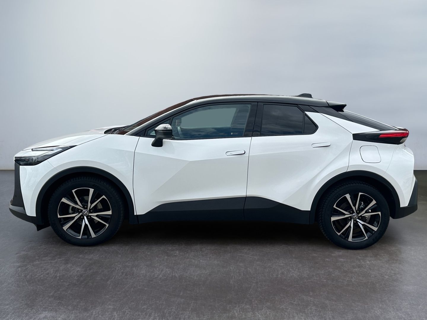 Toyota C-HR 1.8 Hybrid Team D LED ACC el. Heck CAM SHZ foto 5