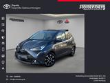 Toyota Aygo X-Play Team D E-Faltdach PDC - gebrauchte Toyota Aygo (X) aus dem Jahr 2021