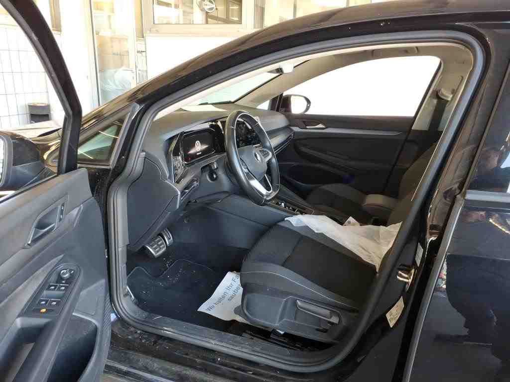 Volkswagen Golf - Bild 8