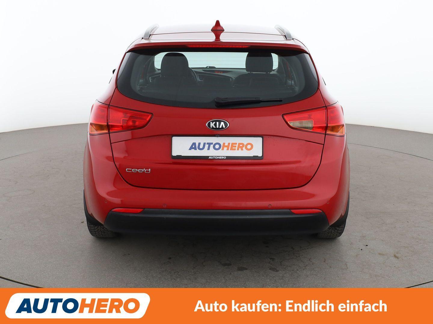 Kia cee'd 1.4 Attract *NAVI*CAM*PDC*SHZ*