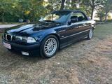 BMW 320i E36 Cabriolet - BMW 320: E36 320i