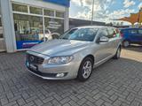 Volvo V70 Kombi Linje Classic Automatik - Volvo V70 mit Diesel-Antrieb: Kombi