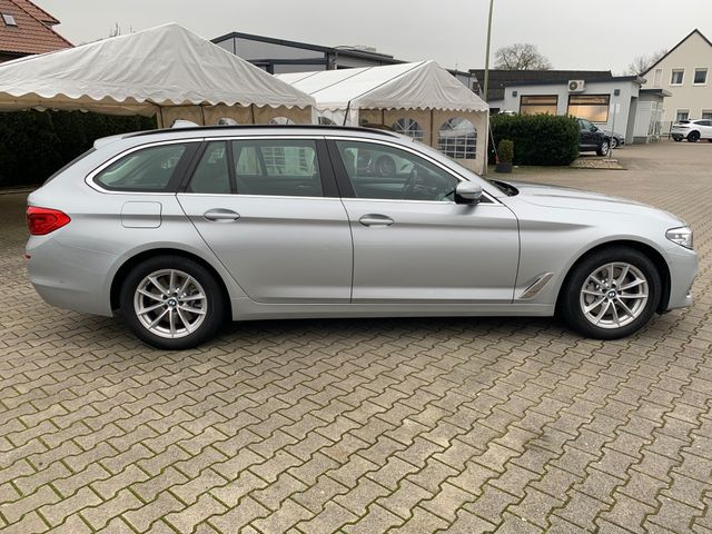 Fahrzeugabbildung BMW 530d Touring Adaptives LED+Navi+Leder+Kamera