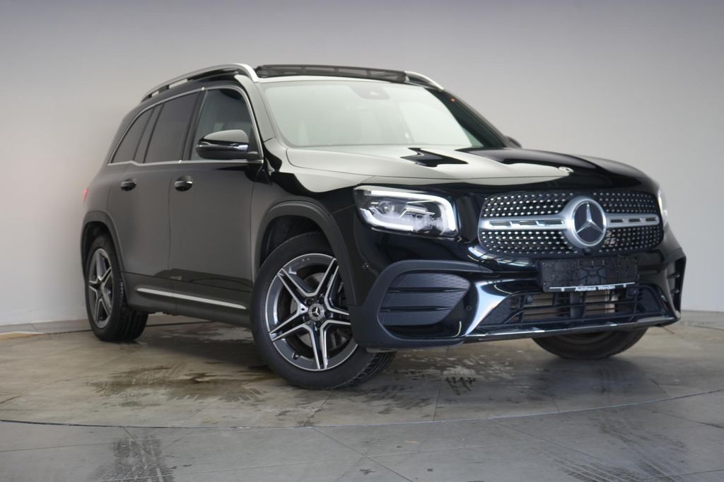 Mercedes-Benz GLB 220