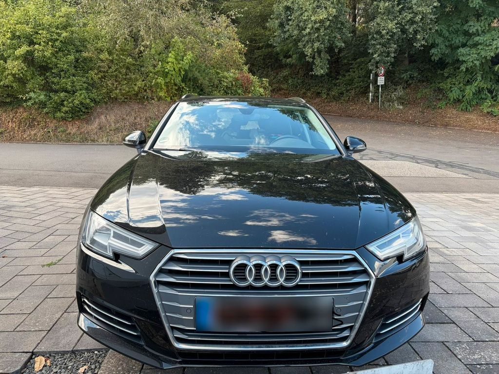 Image of Audi A4
