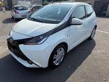 Toyota Aygo AYGO x-play Team D *R-Kamera* - Toyota: Aygo Team