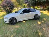 BMW 320i Sport Line Sport Line