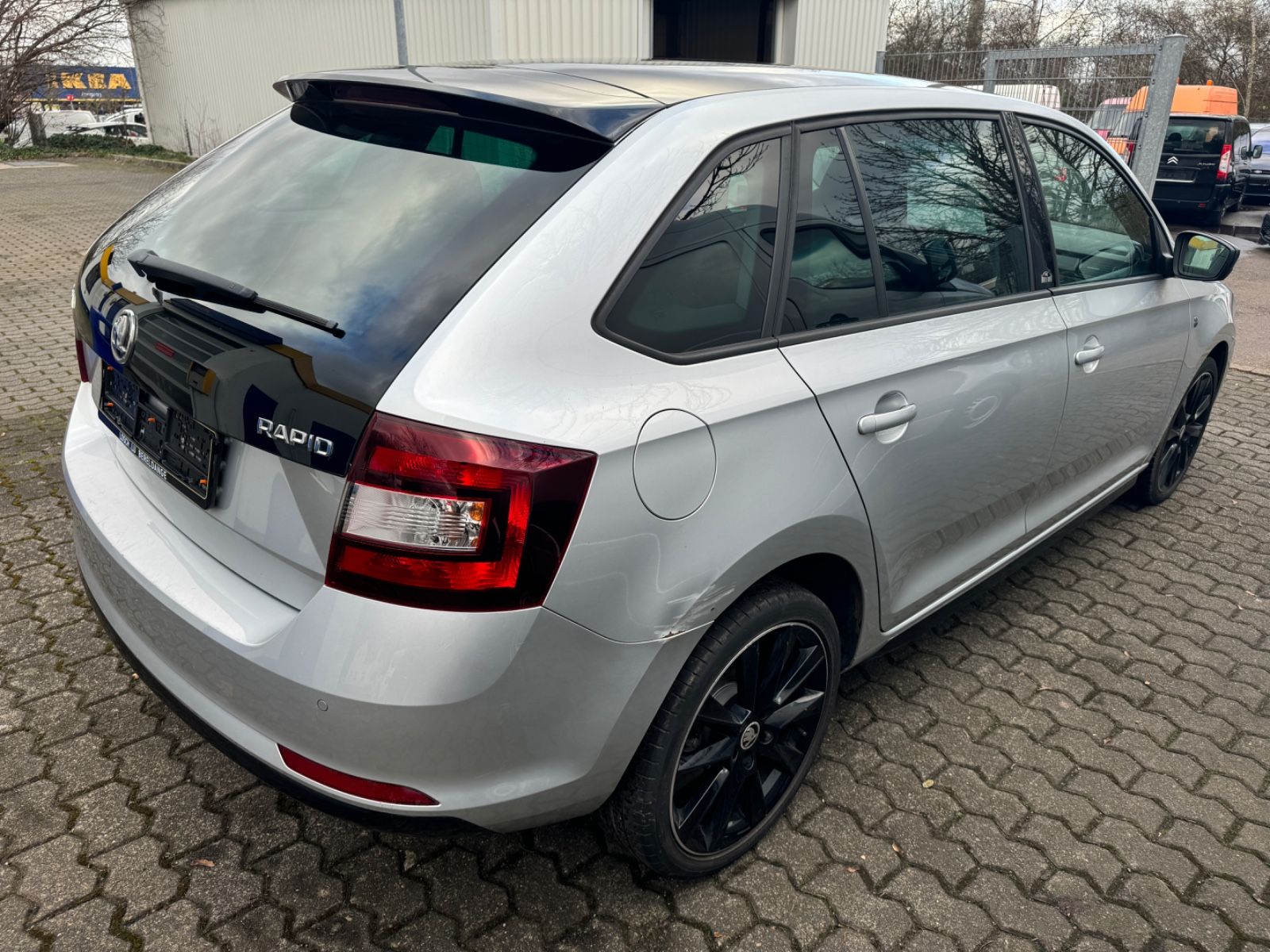 Fahrzeugabbildung SKODA Rapid Spaceback Monte Carlo Panorama+Sitzheizung