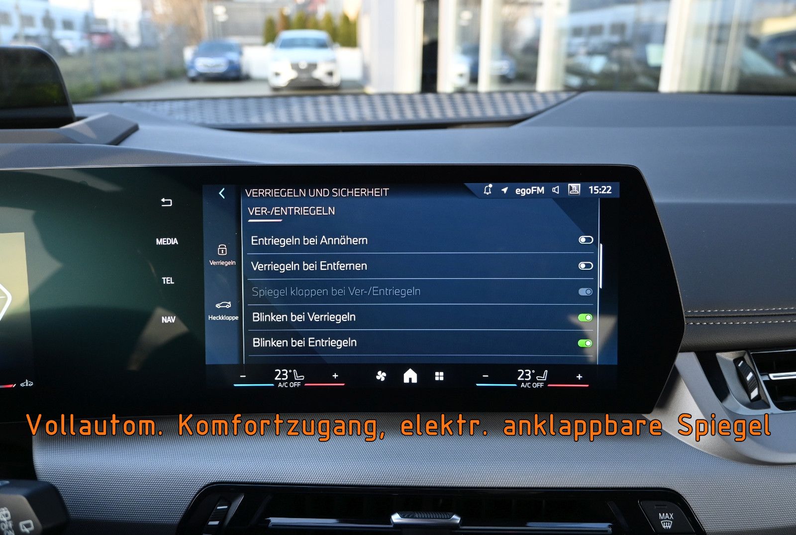 Fahrzeugabbildung BMW 223i xDr. Active Tourer °AHK°HEAD-UP°MEMORY°360°