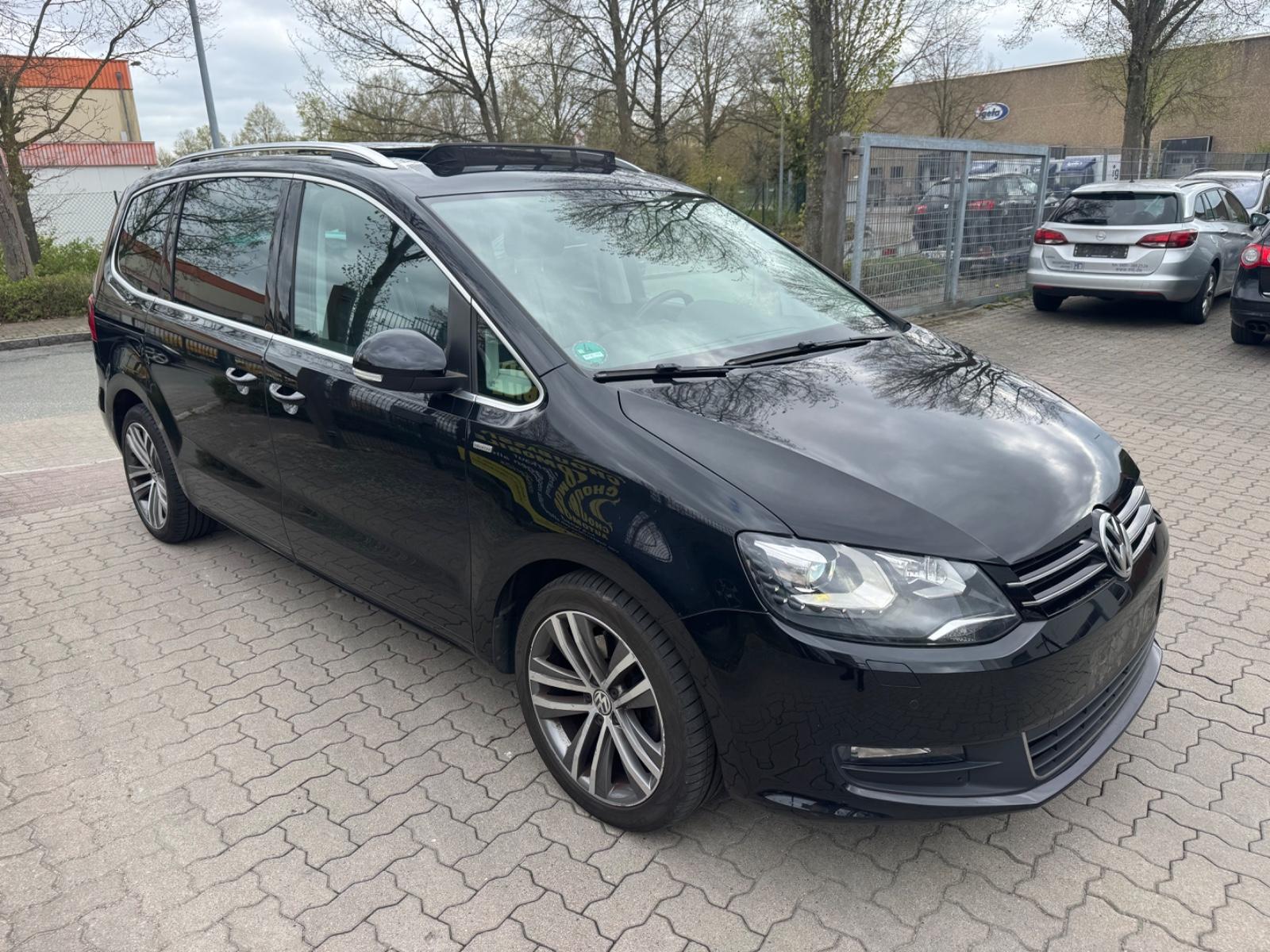 Volkswagen Sharan Match Panorama Xenon Navi 7Sitze
