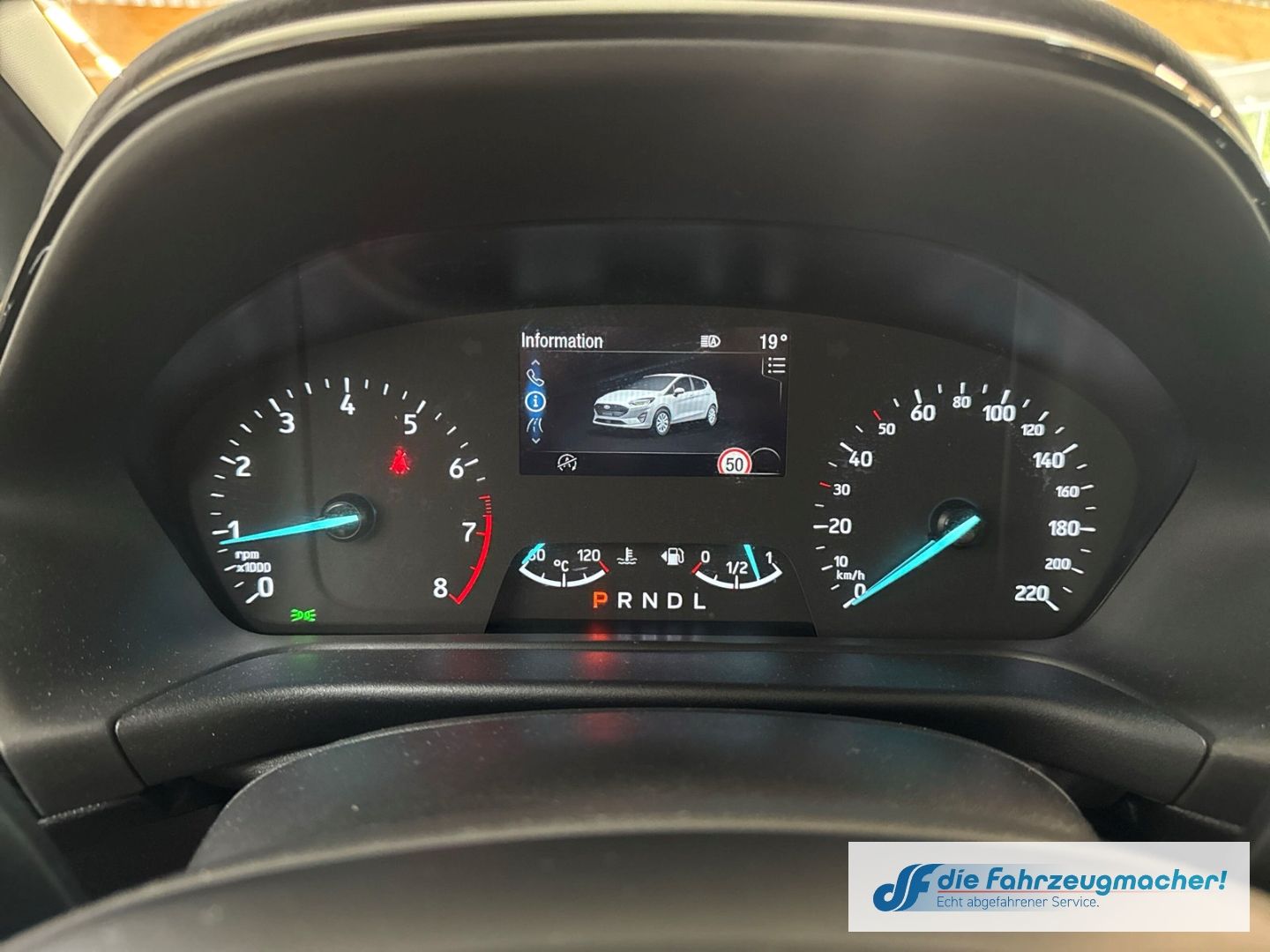 Fahrzeugabbildung Ford Fiesta Titanium 1.0 EcoBoost M-Hybrid EU6d Navi