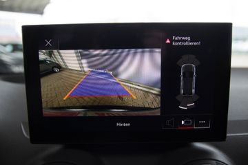 Audi Q2 35 TFSI Advanced MATRIXKAMERASHZG