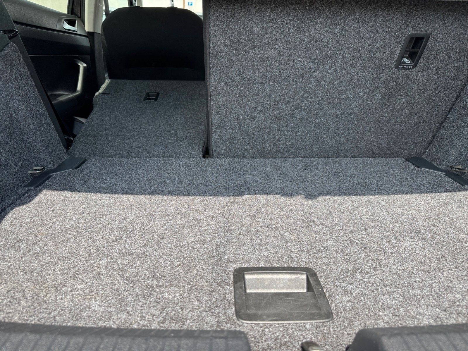 Fahrzeugabbildung Volkswagen Polo VI Comfortline 1.0TSI