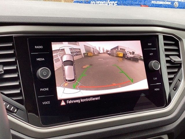 Fahrzeugabbildung Volkswagen T-Roc TSI Style LED Navi AHK ACC RFK SH