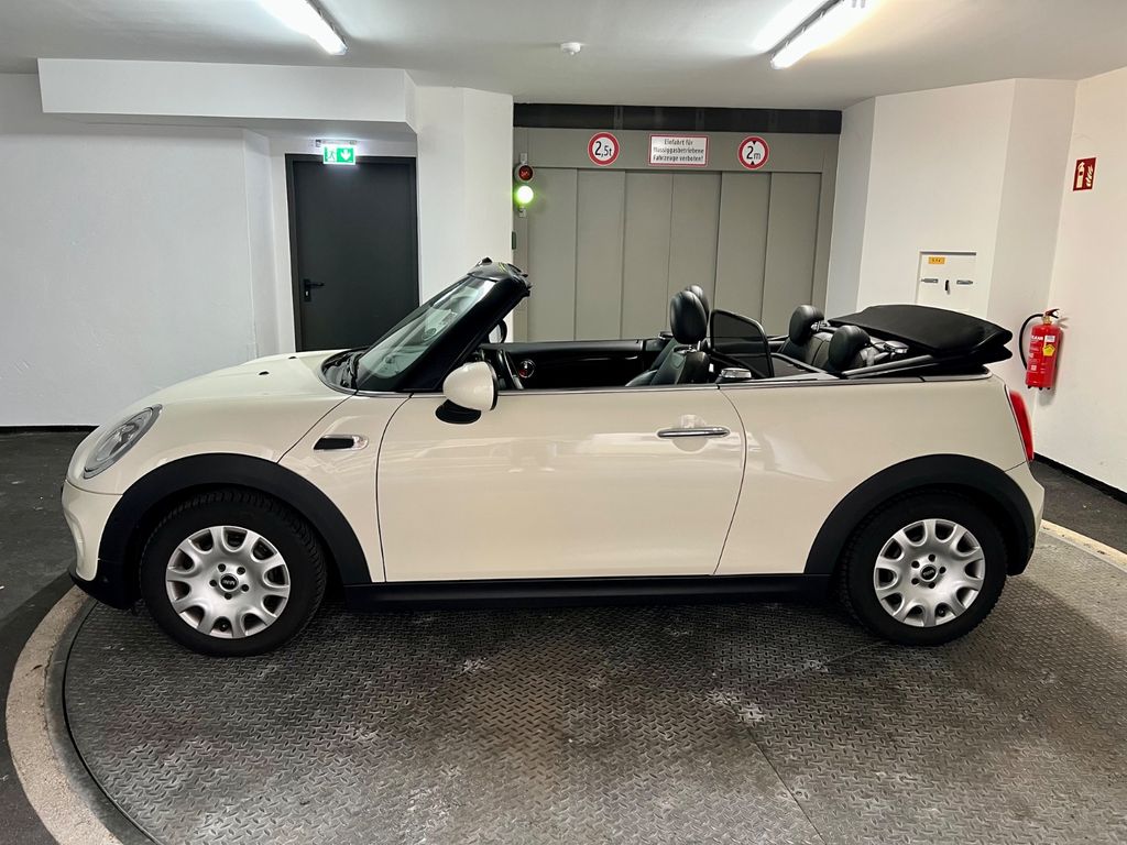 Image of MINI Cooper Cabrio