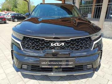 KIA Sorento - 4