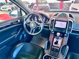 Porsche Cayenne Diesel Platinum Edition Bose 21Zoll PASM - gebrauchte Porsche Cayenne aus dem Jahr 2016