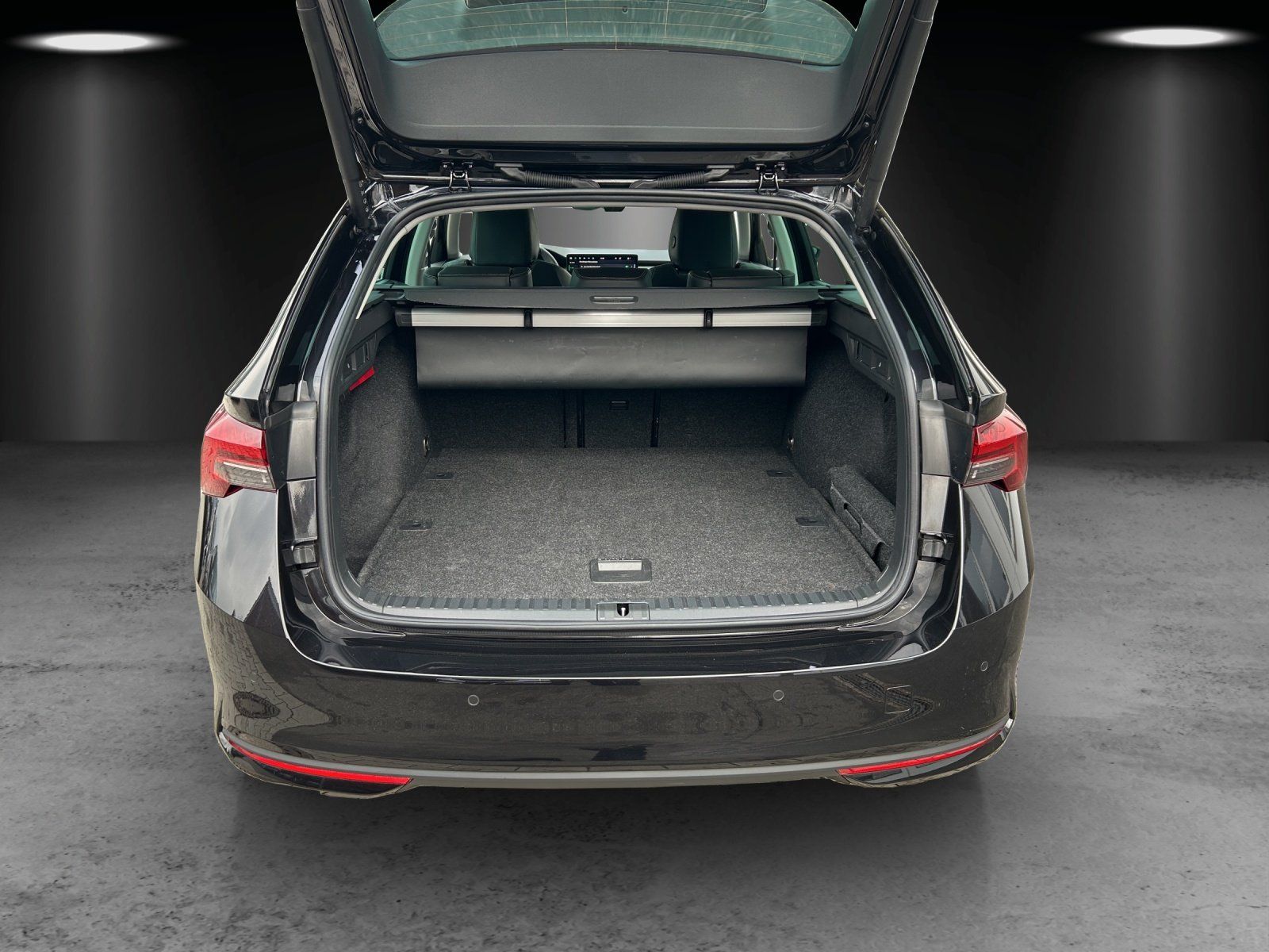 Fahrzeugabbildung SKODA Octavia 1.5 TSI mHEV Selection/KAMERA/ACC/LED/