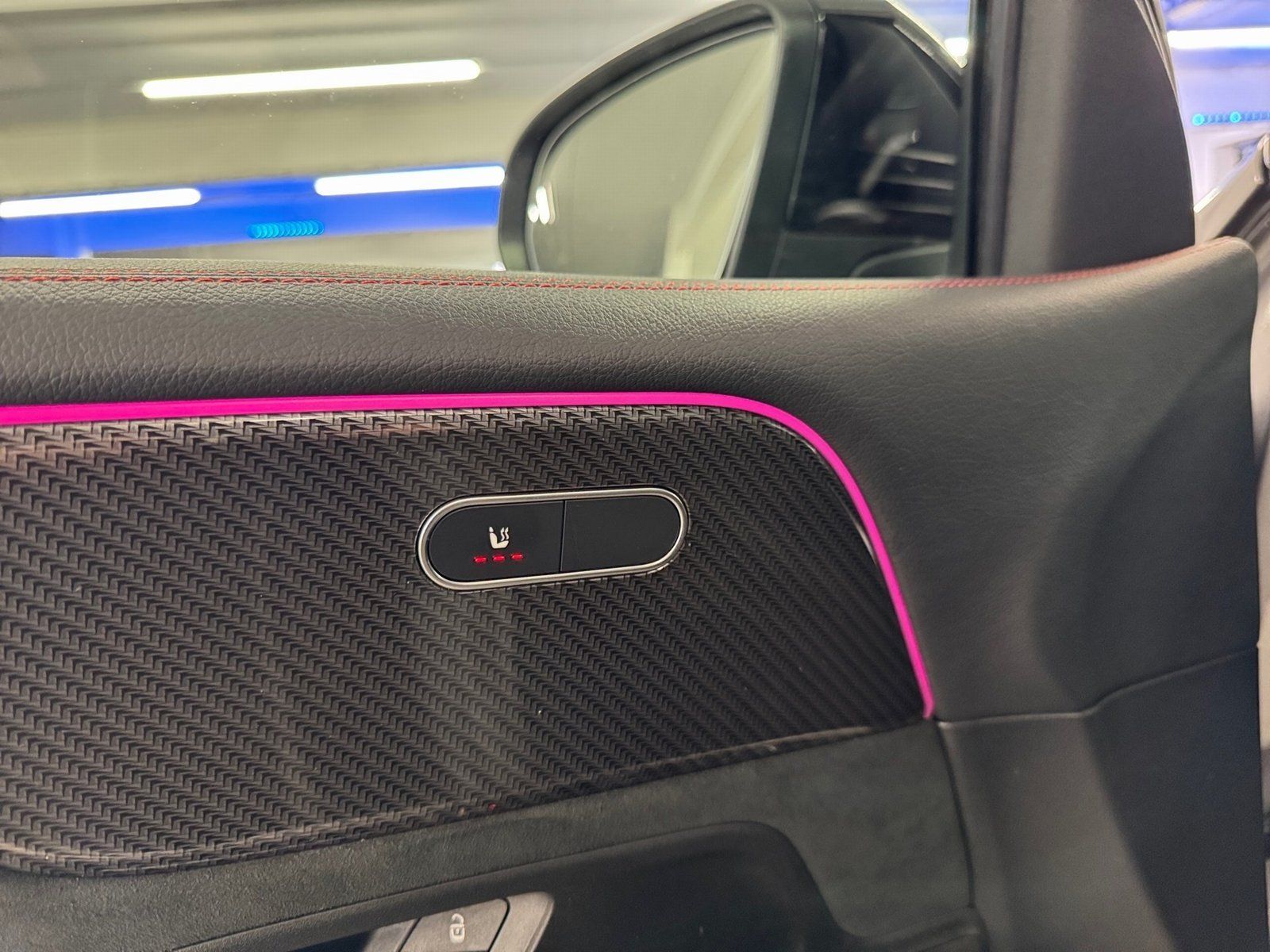 Fahrzeugabbildung Mercedes-Benz GLB 220 d 4M AMG*AHK*Distro*Totwink*LED*Kamera*