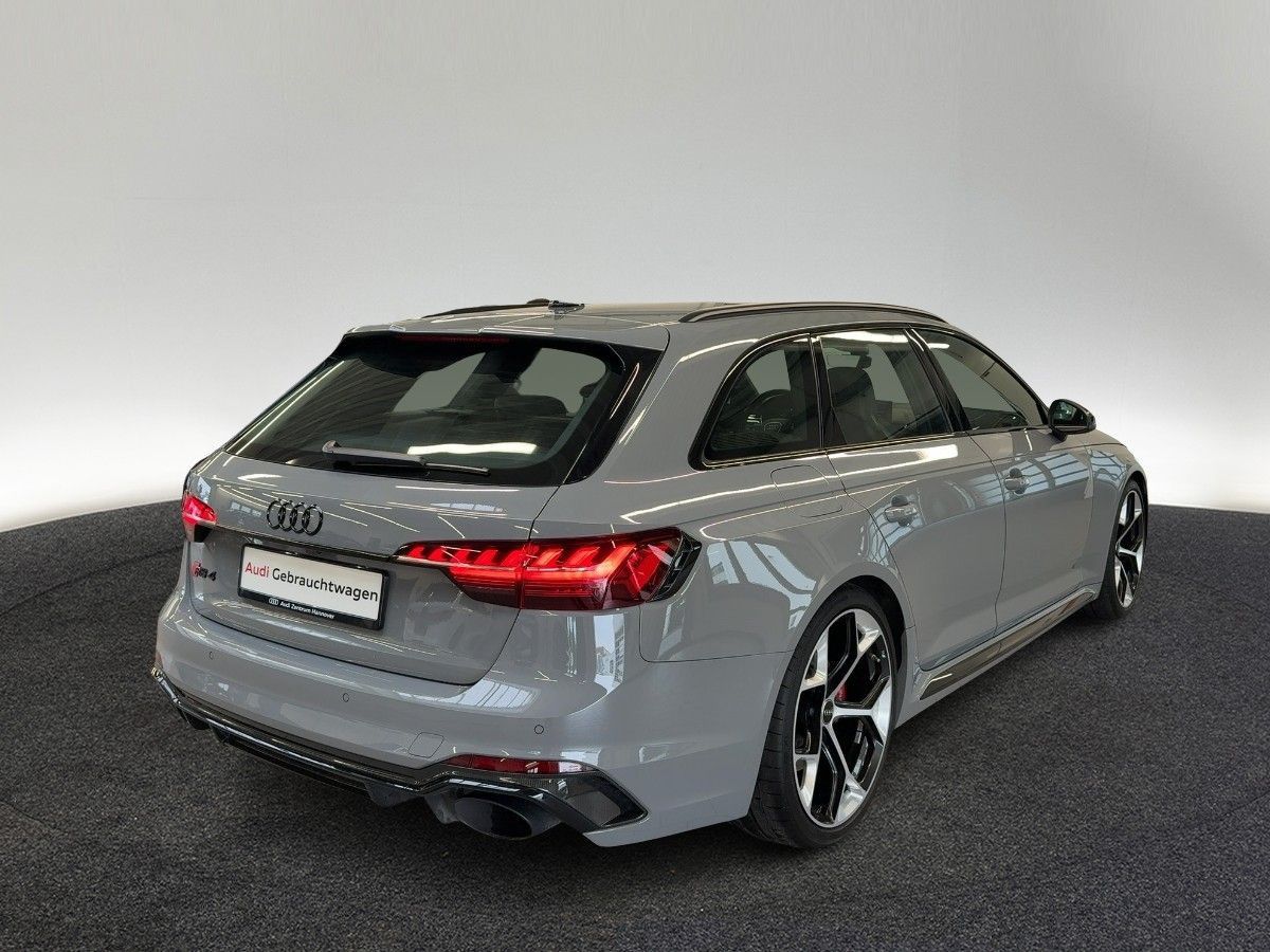 Audi RS4 - Bild 5