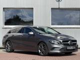 Mercedes-Benz CLA CLA 180 Automatik Business Navi PDC LED - Mercedes-Benz CLA 180: Automatik