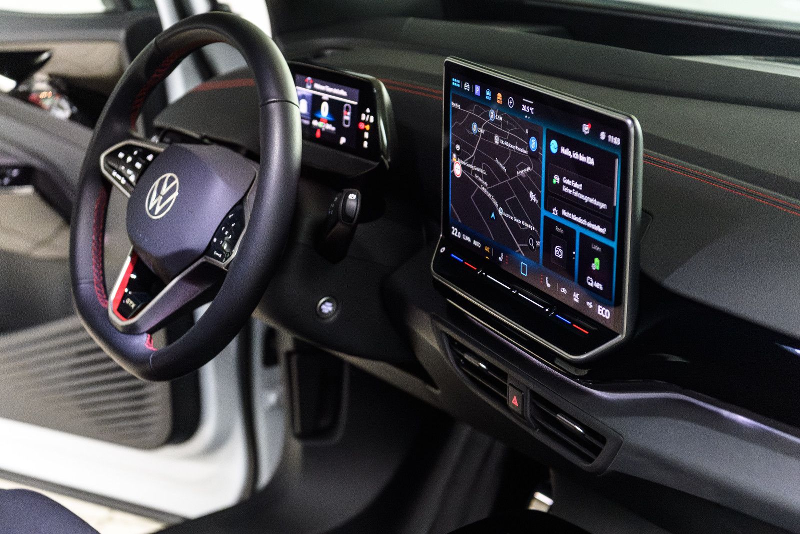 Fahrzeugabbildung Volkswagen ID.4 GTX 4Motion IQ-LIGHT+AHK+WÄPU+KAMERA+HuD+21