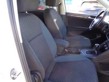 Volkswagen Tiguan Allspace - 9
