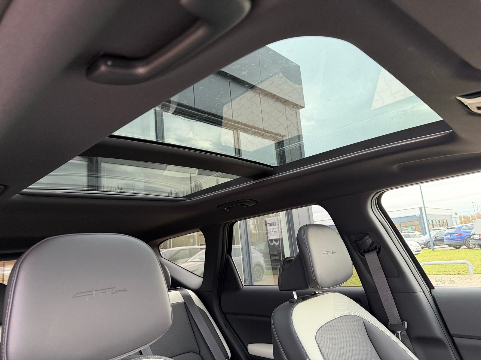 Fahrzeugabbildung Kia EV5 81 kWh GT-Line Launch Edition