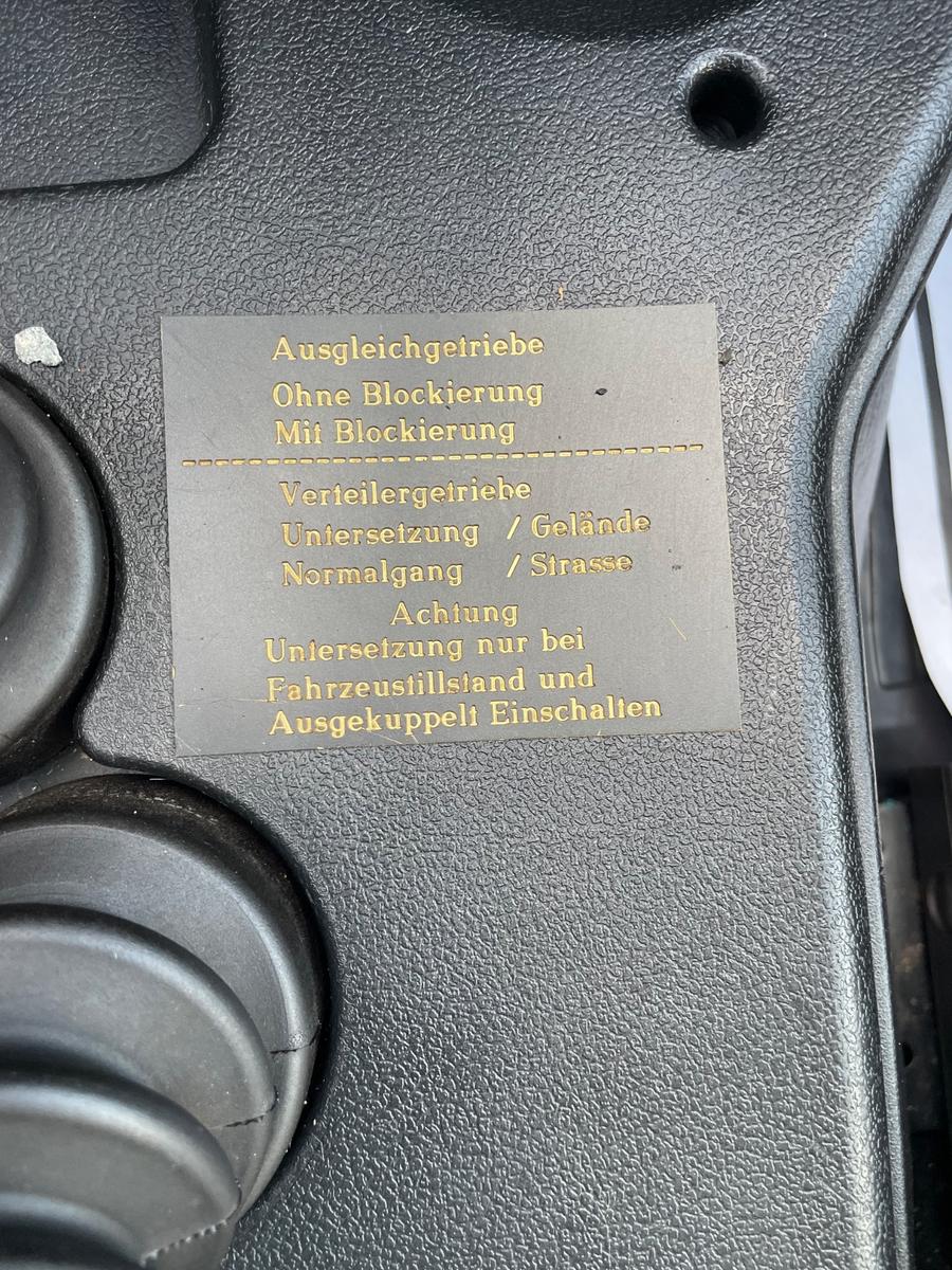 LADA NIVA - 82 CV - BVM - ATTELAGE FIXE