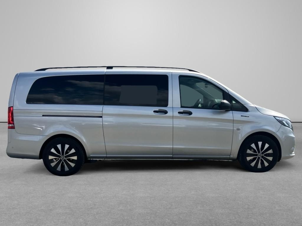 Fahrzeugabbildung Mercedes-Benz eVito 126 Tourer Pro Extralang 9 Sitze Airmatic