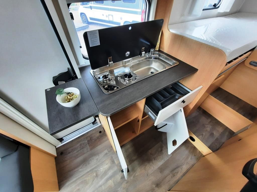 Fahrzeugabbildung Sunlight V 67S ADVENTURE EDITION Verfüg. /Sparen Sie 4.26