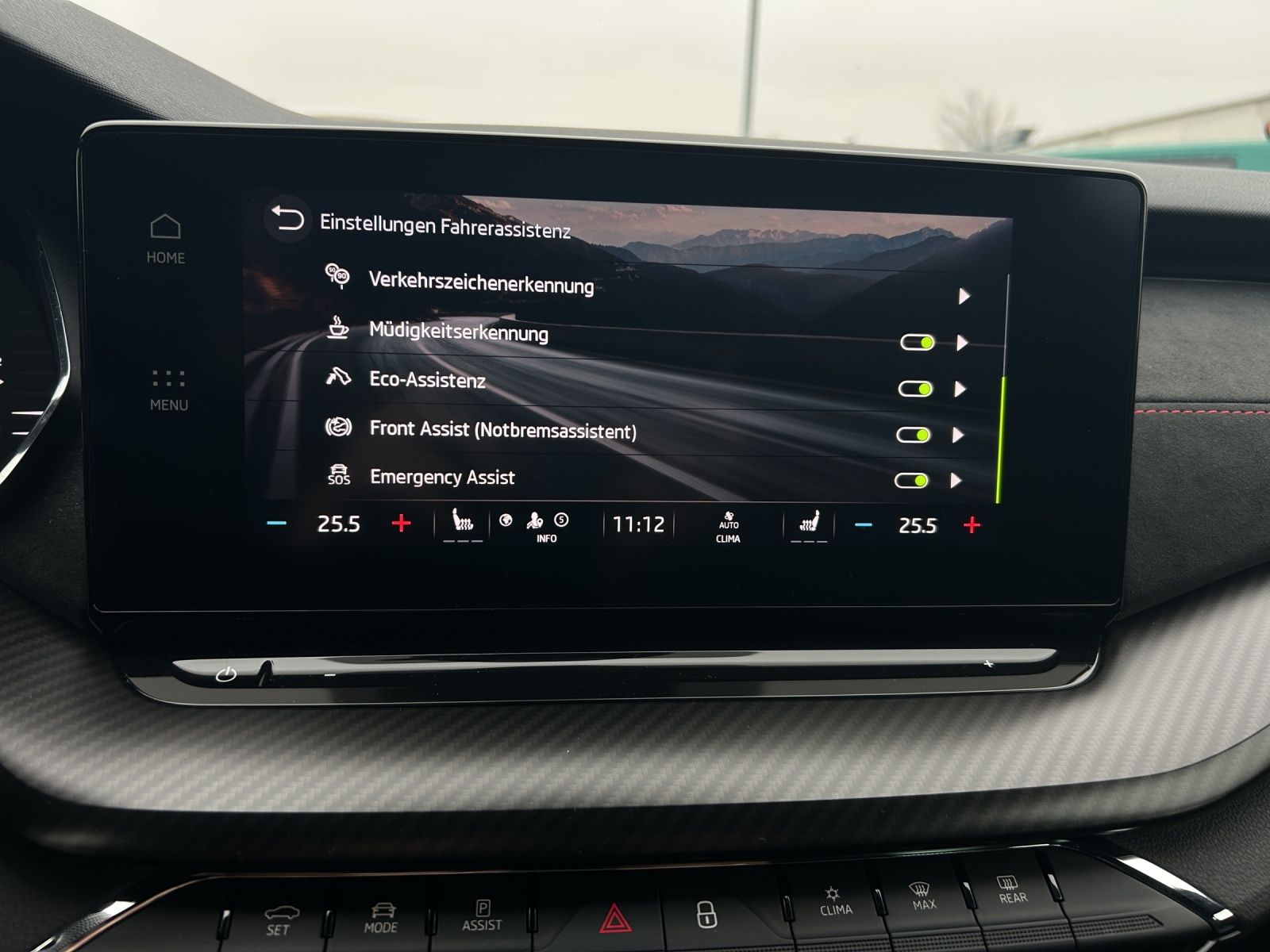 Fahrzeugabbildung SKODA Octavia Combi TDI RS DSG Matrix Navi HUD ACC RFK