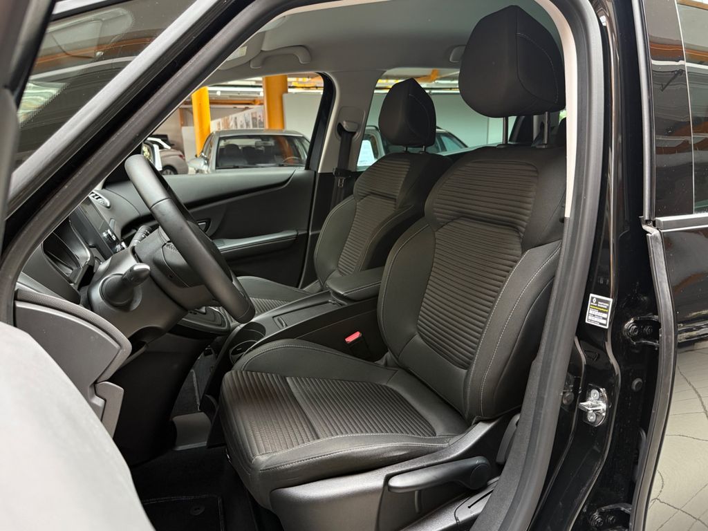 RENAULT Grand Scenic IV Business|Navi|Kamera|Keyless Go RENAULT Grand Scenic IV Business|Navi|Kamera|Keyless Go