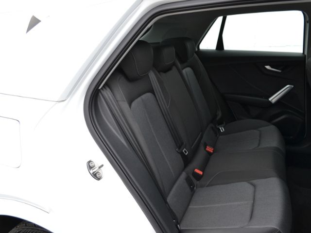 Q2 Sport 30 TFSI LED/18-ZOLL/NAVI+SOUND/GRA/APS/