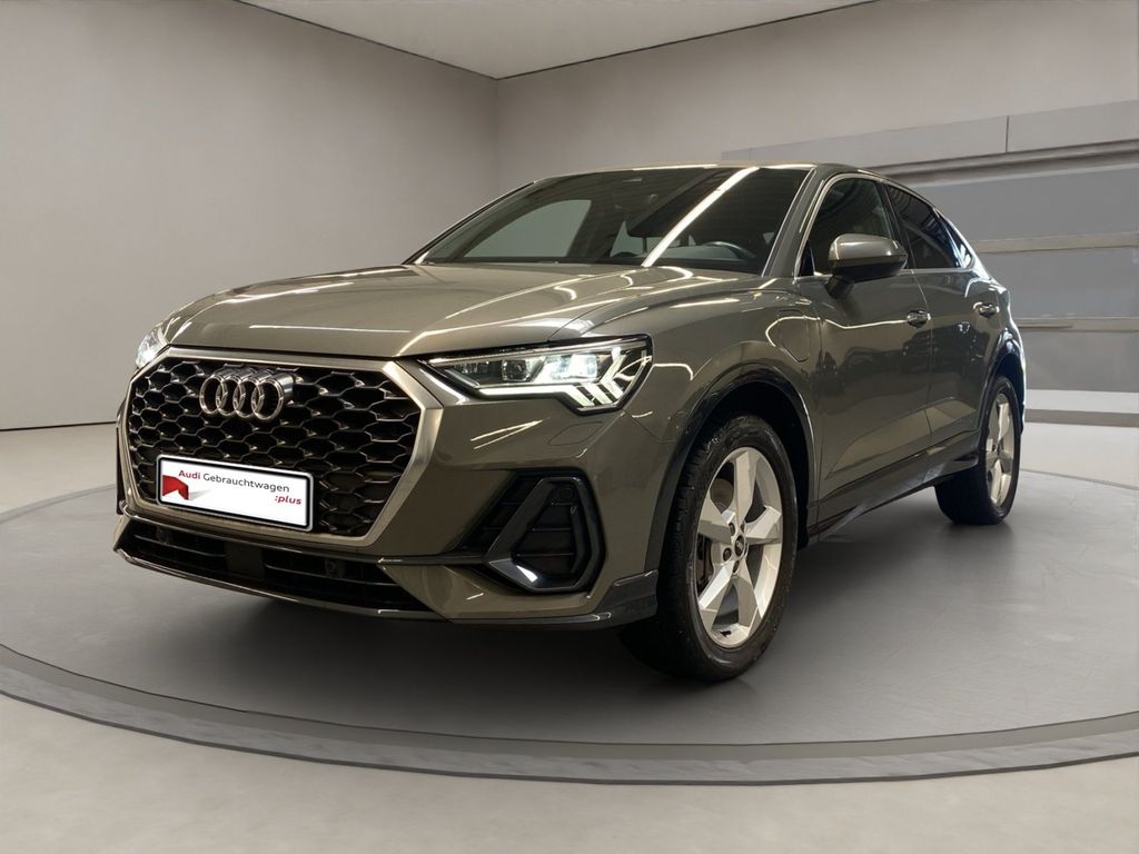 Image of Audi Q3