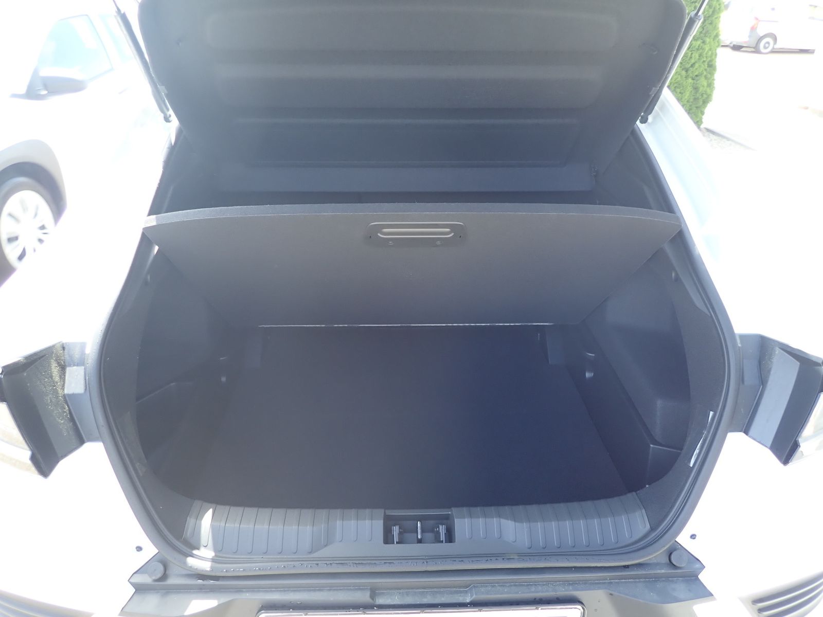 Fahrzeugabbildung Renault Arkana Techno 140 EDC
