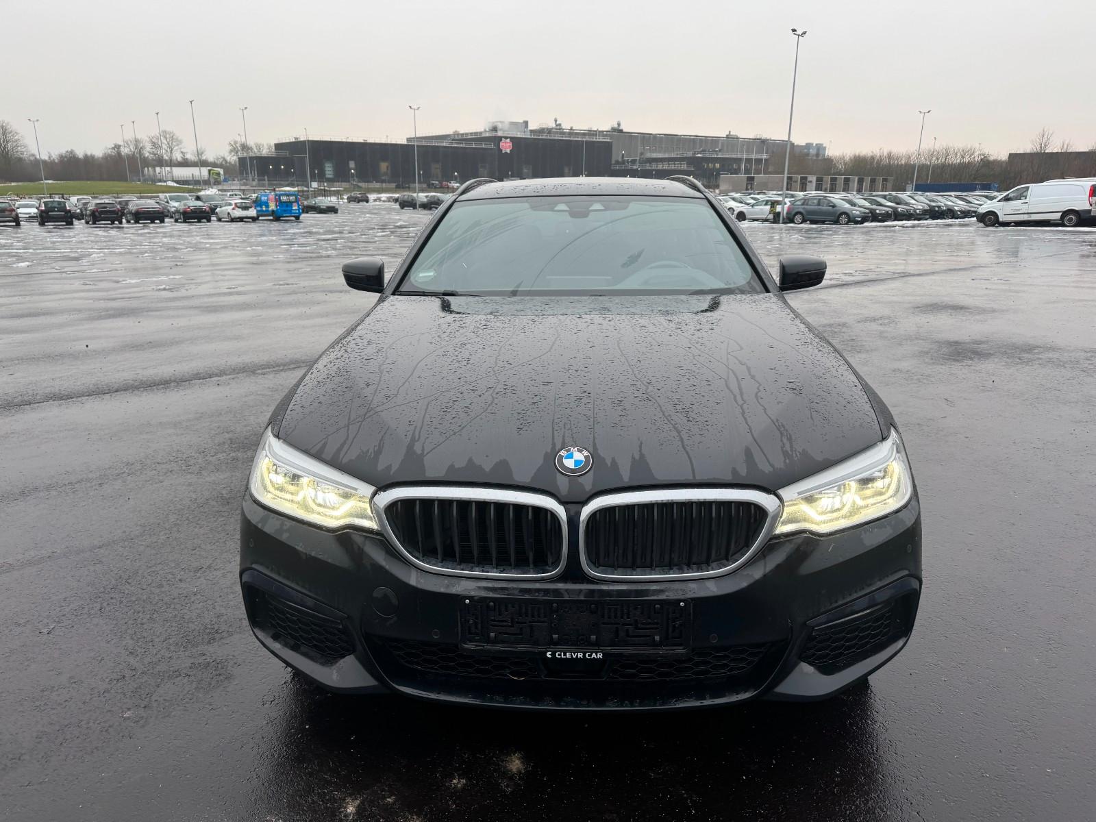 BMW 540i Touring 340PS xDrive M-Sport 16544
